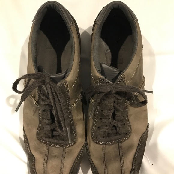 Clarks Men Sz  8.5M Leather Shoe#A104 - Picture 1 of 7